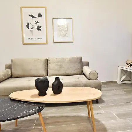 Apartment Comfort Spot 1